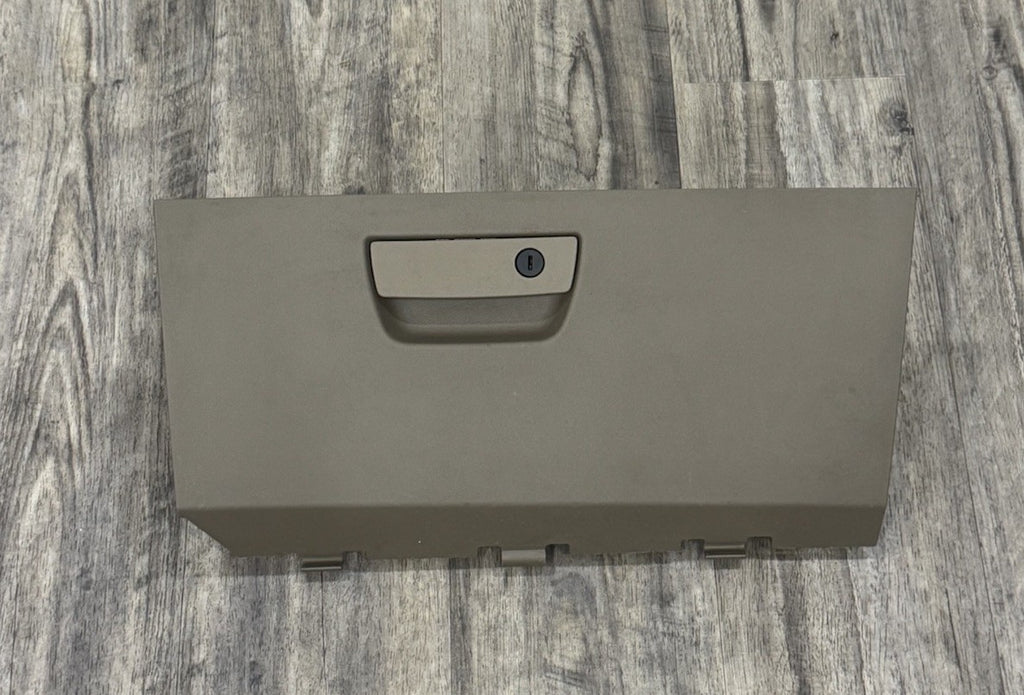 2011-20 TOWN & COUNTRY GRAND CARAVAN DASH LOWER GLOVEBOX STORAGE COMPARTMENT OEM