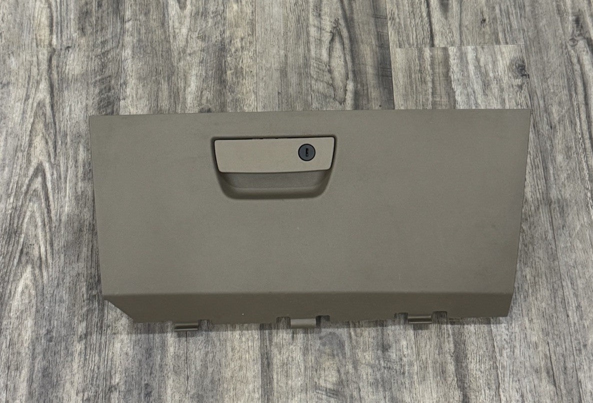 2011-20 TOWN & COUNTRY GRAND CARAVAN DASH LOWER GLOVEBOX STORAGE COMPARTMENT OEM