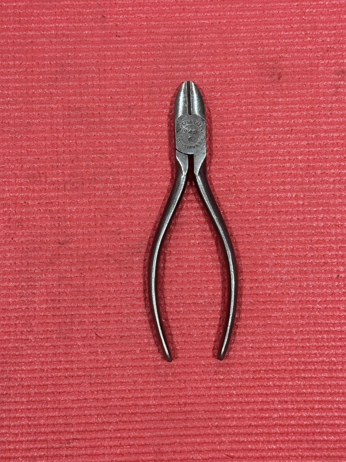 VINTAGE CRESCENT TOOL CO. JAMESTOWN NY CRESTOLOY 942-6 DIAGONAL SIDE CUTTERS USA