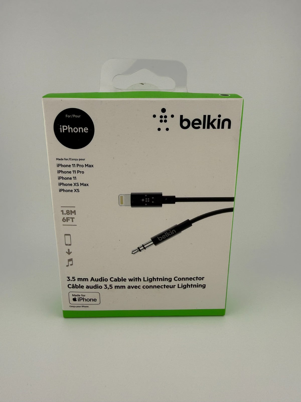 NEW Belkin Black 3ft iPhone Aux Cord 3.5mm Audio Cable with Fast Connector