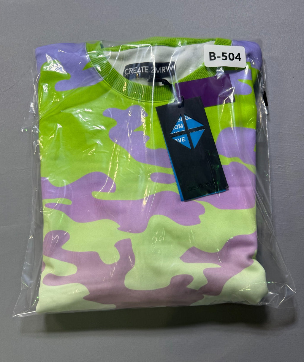 NWT Create 2MRW Crew Neck Sweatshirt Men XL Lime Camo Long Sleeve w/ Ribbed Hems