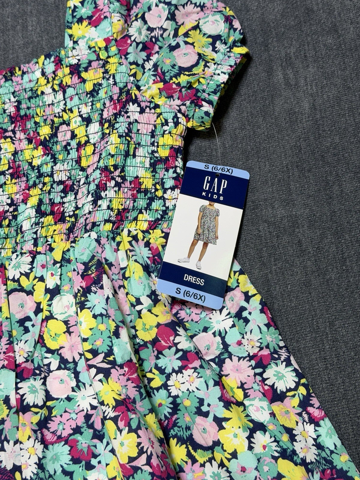 NWT Gap Knee Length Smocked Dress Girls S (6/6X) Multicolor Floral Short-Sleeve