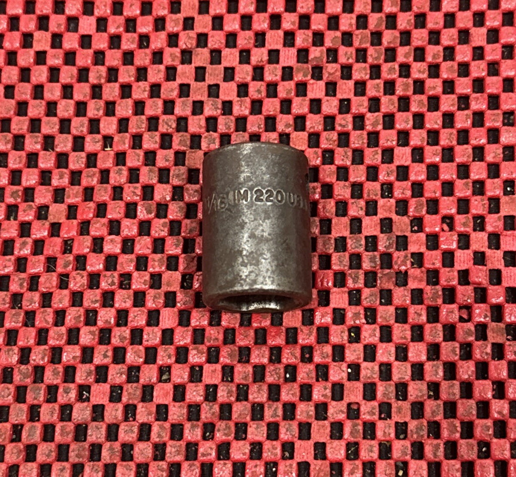 Snap On Tool IM220 11/16" SAE Flank Drive Shallow Impact Socket 1/2" Drive 6 Pt