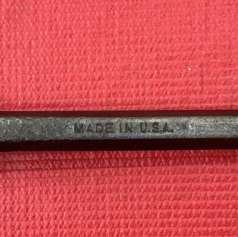 Vintage Stanley Handyman H33 Nail Puller PryBar Carpenter Metal Hand Tool USA