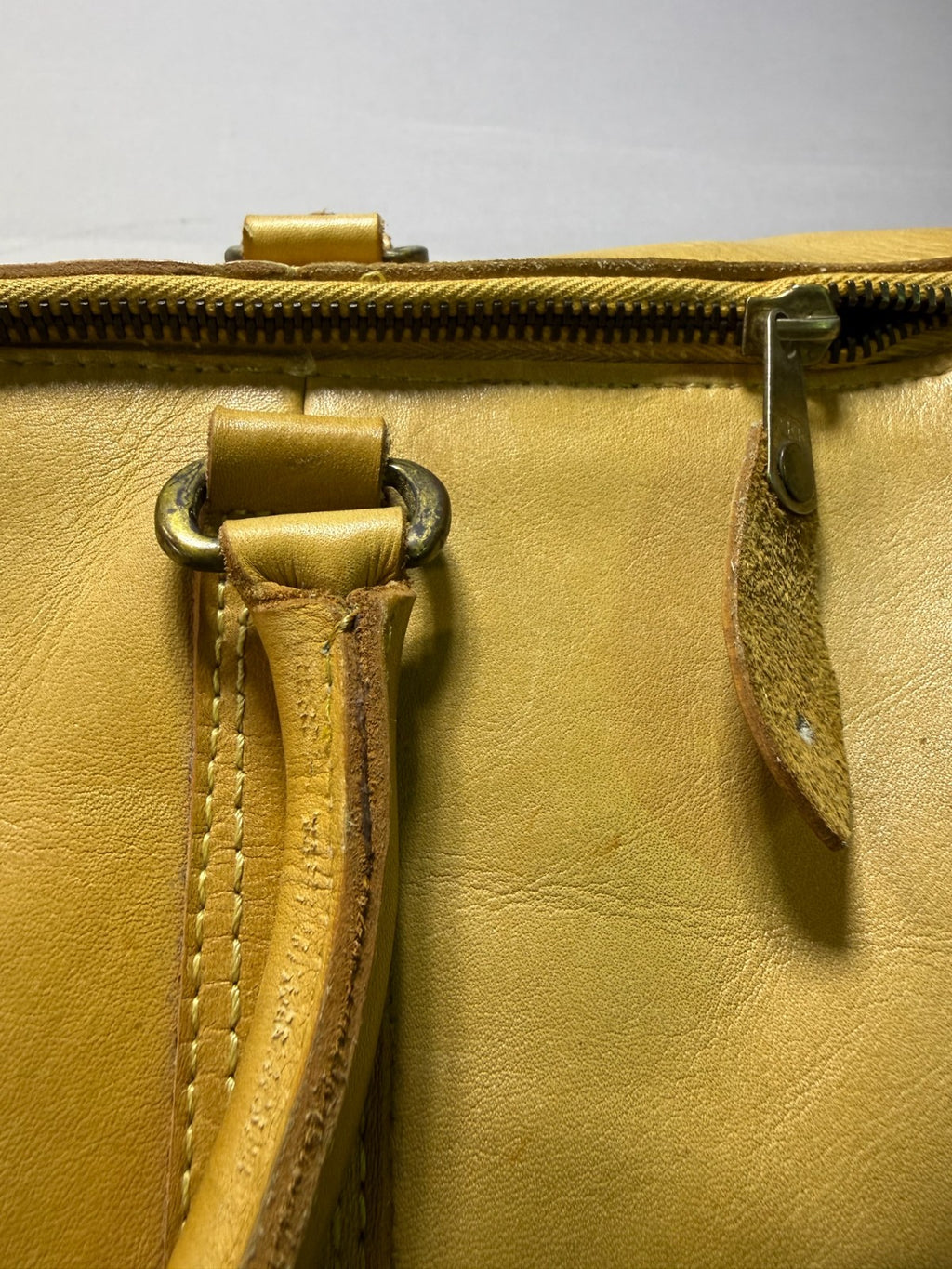 Eda Sennevilla Duffle Handbag Women's Brown Leather Double Handle Modern Zipper