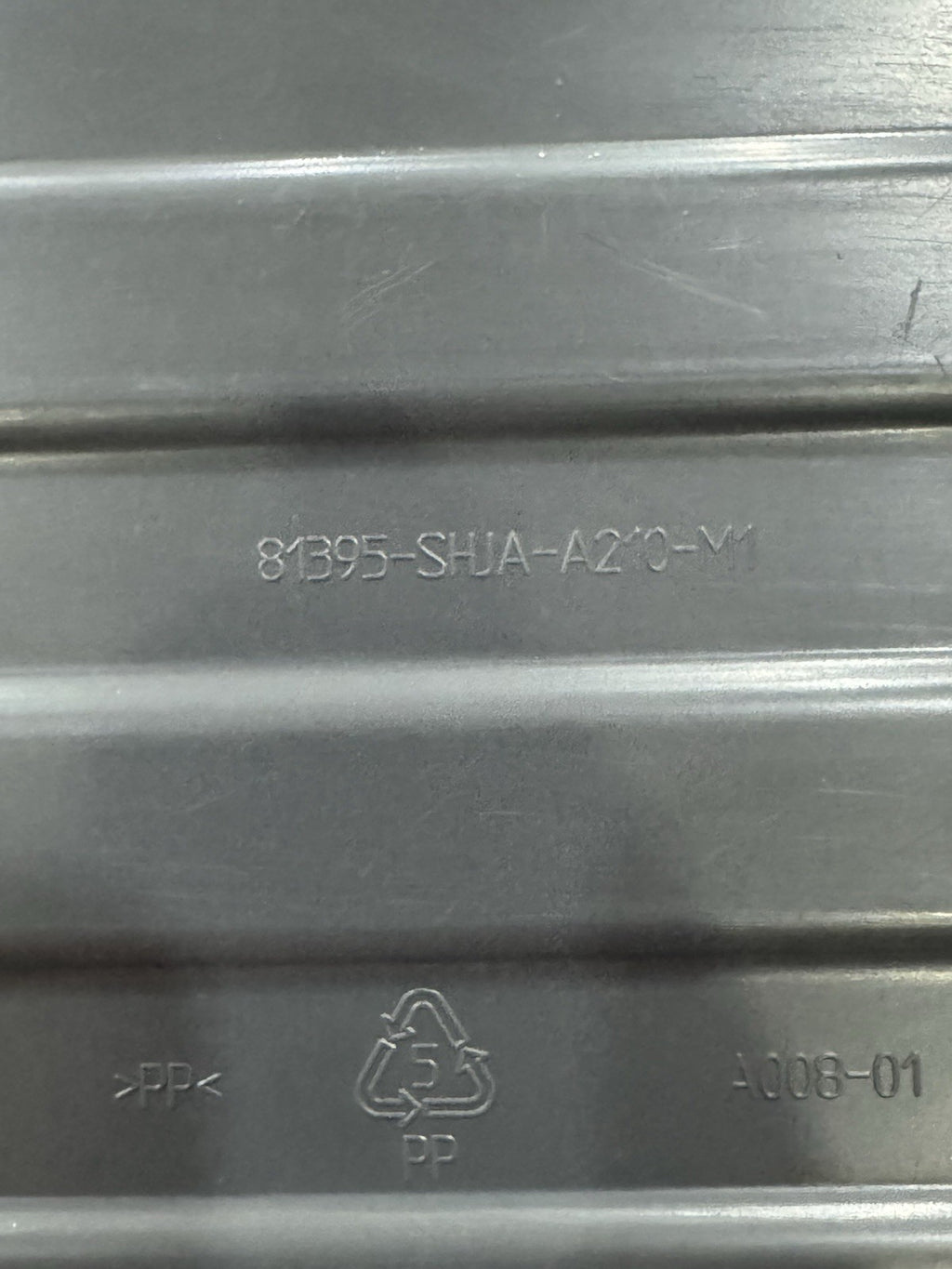 05-07 HONDA OEM Odyssey Front Under Passenger Seat Storage Bin Tray Drawer GRAY