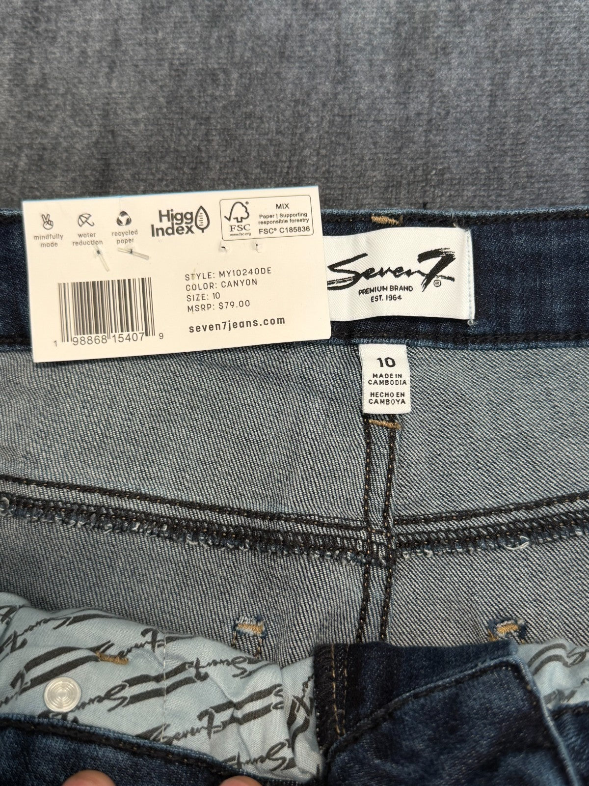 NWT Seven7 Flared Bootcut Jeans Women's 10 Blue Denim High-Rise Casual Hipster