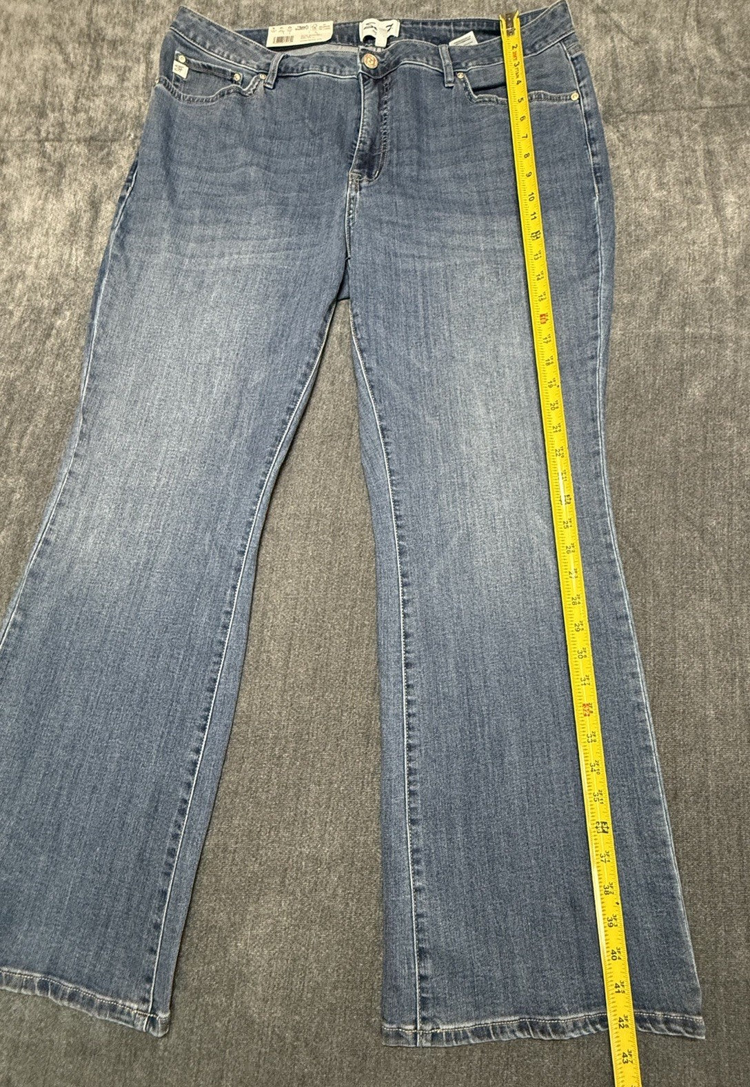 NWT Seven7 Bootcut Jeans Women's 18W Blue Denim Medium Wash High Rise Hipster