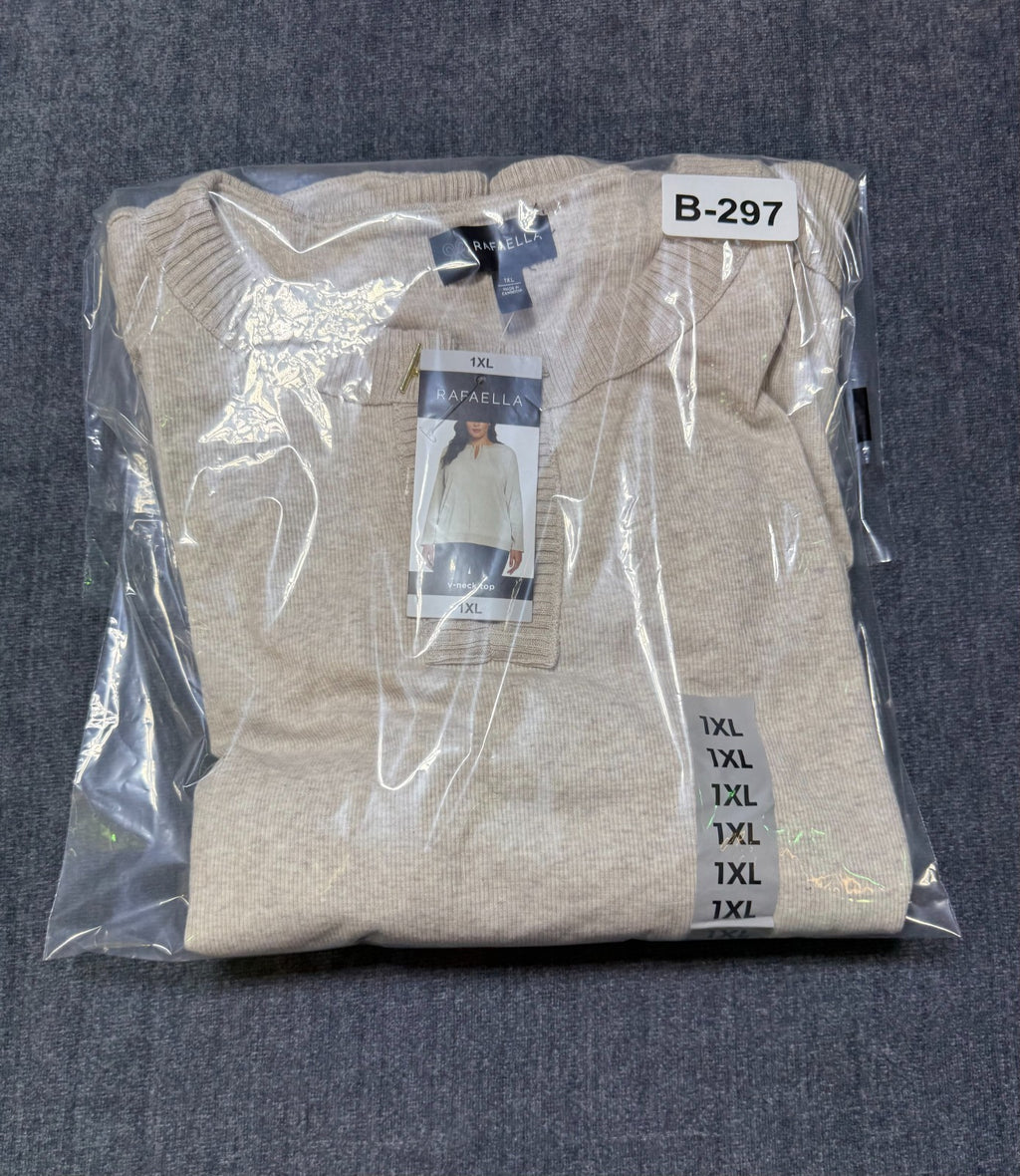 NWT Rafaella V-Neck Top Women's 1XL Cream Long Sleeve Classic Fit Crewneck Chain