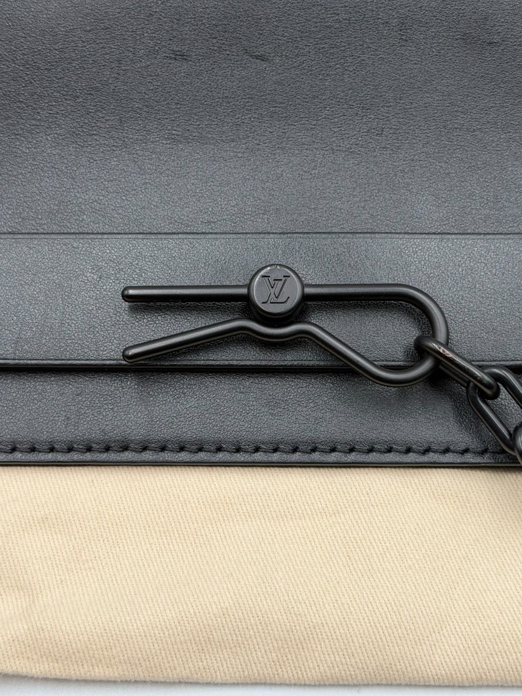 Louis Vuitton Pochette Steamer Monogram Taurillon Leather Shoulder Bag Authentic
