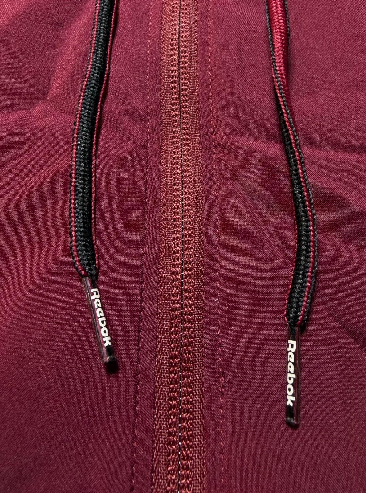 Reebok Full Zip Color Block Adjustable Hood Woven Jacket Men Small Maroon/Black