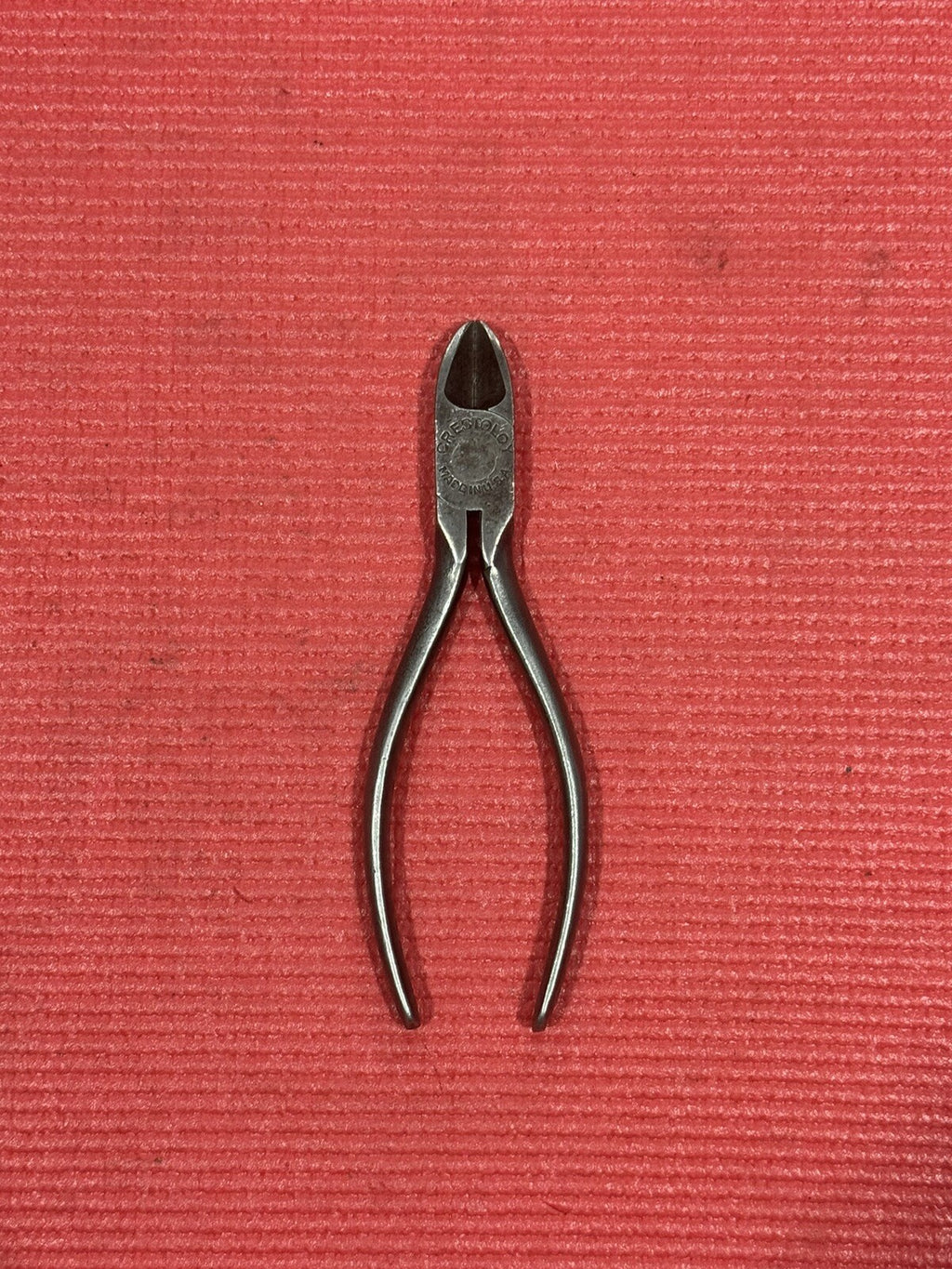 VINTAGE CRESCENT TOOL CO. JAMESTOWN NY CRESTOLOY 942-6 DIAGONAL SIDE CUTTERS USA