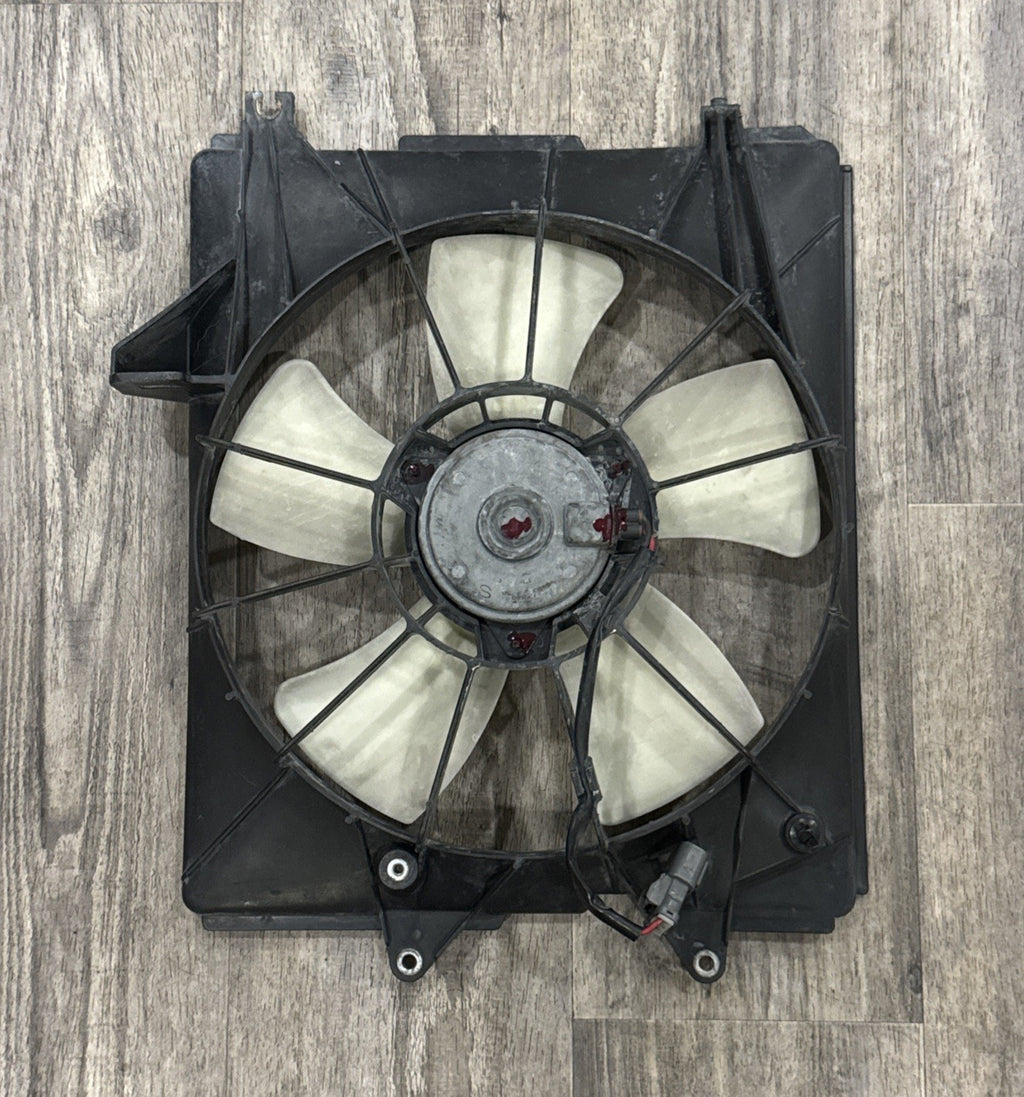 2005-2010 HONDA ODYSSEY DENSO Engine Radiator Electric Cooling Fan Assembly OEM