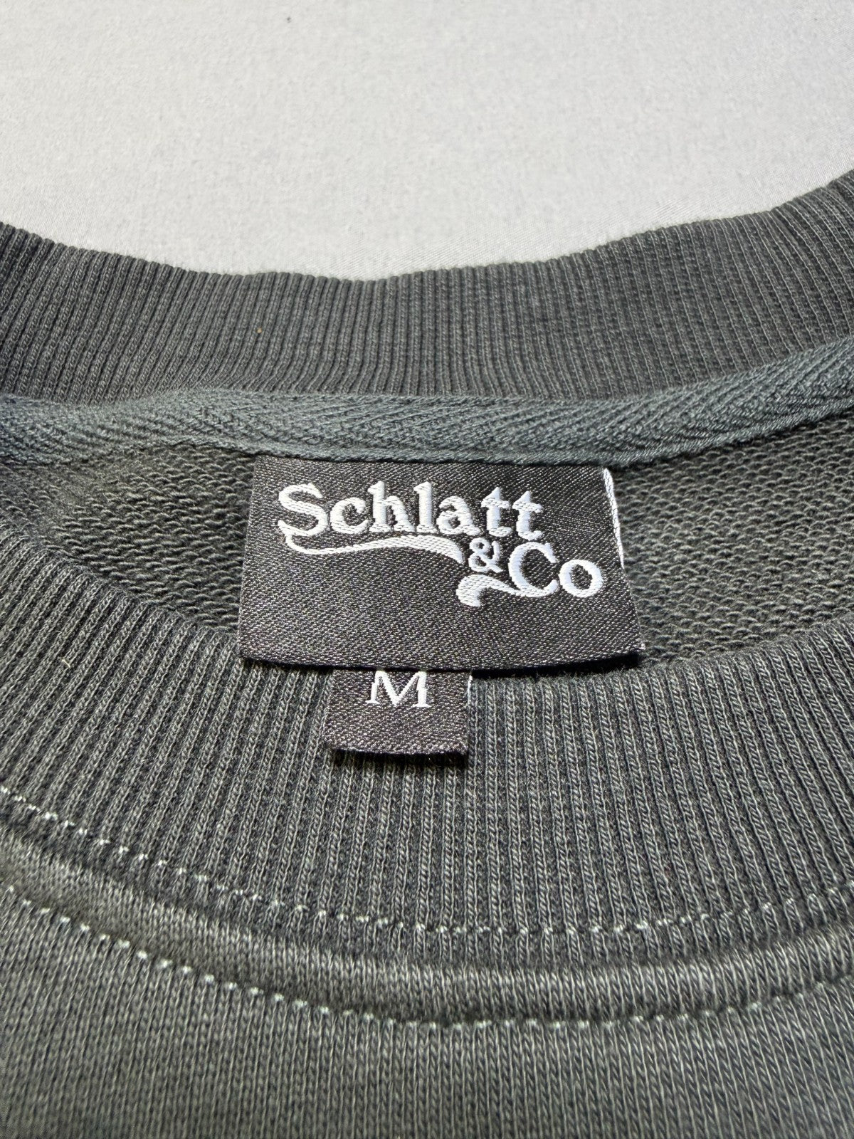 NWT Schlatt & Co Crewneck Sweatshirt Men's Medium Black Long Sleeve Y2K Sports