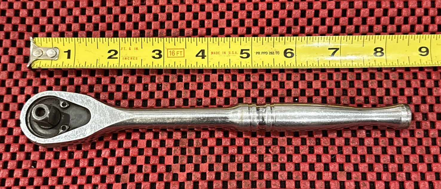 Husky Tools 3/8" Drive 72 Tooth Ratchet Quick Release 8" Long H38FPRAT M6