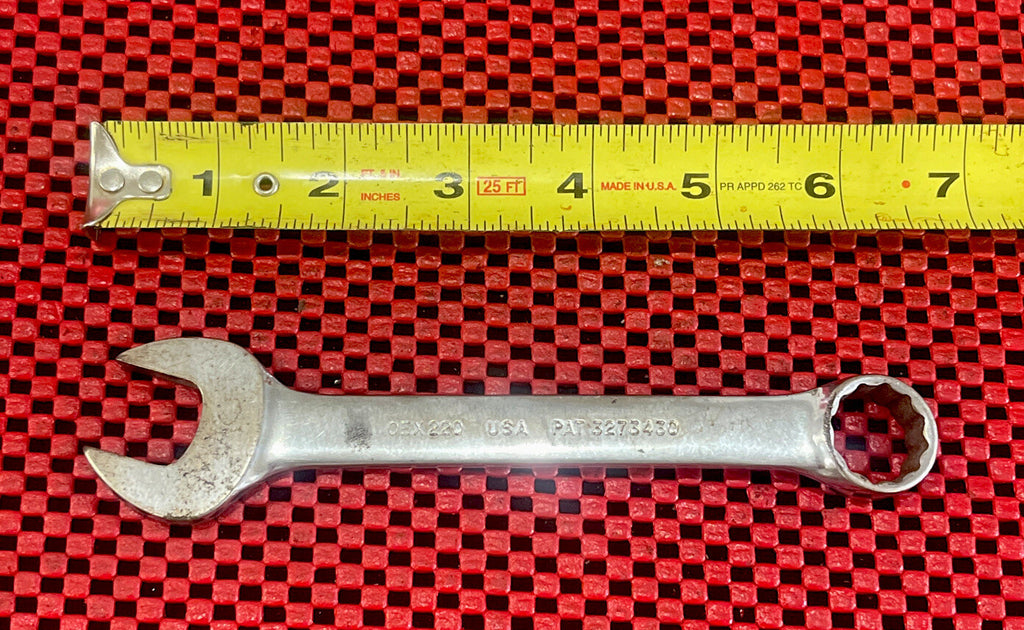 Snap on Tools OEX220 SAE 11/16" 12 point Short Combination Wrench USA Made M3