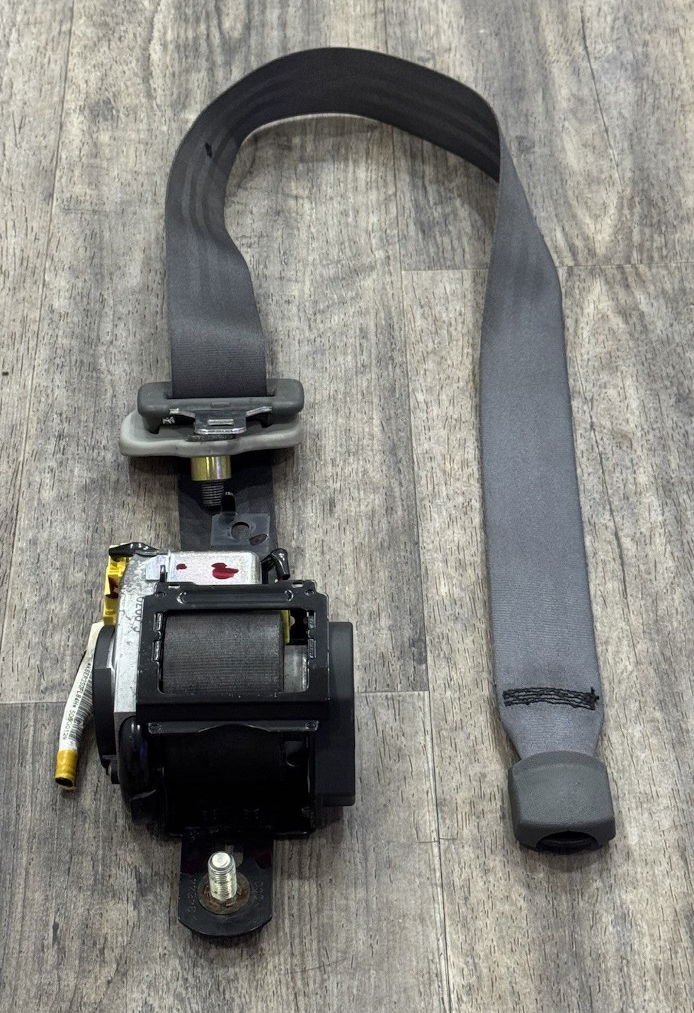 2005-2010 Honda Odyssey Front Right Passenger RH Seat Belt Retractor Gray OEM