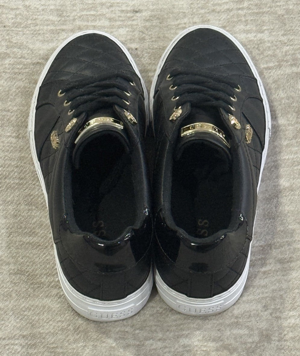 Guess GW Loven Womens Black/White/Gold Low Top Lace Casual Sneaker Size 9.5 M