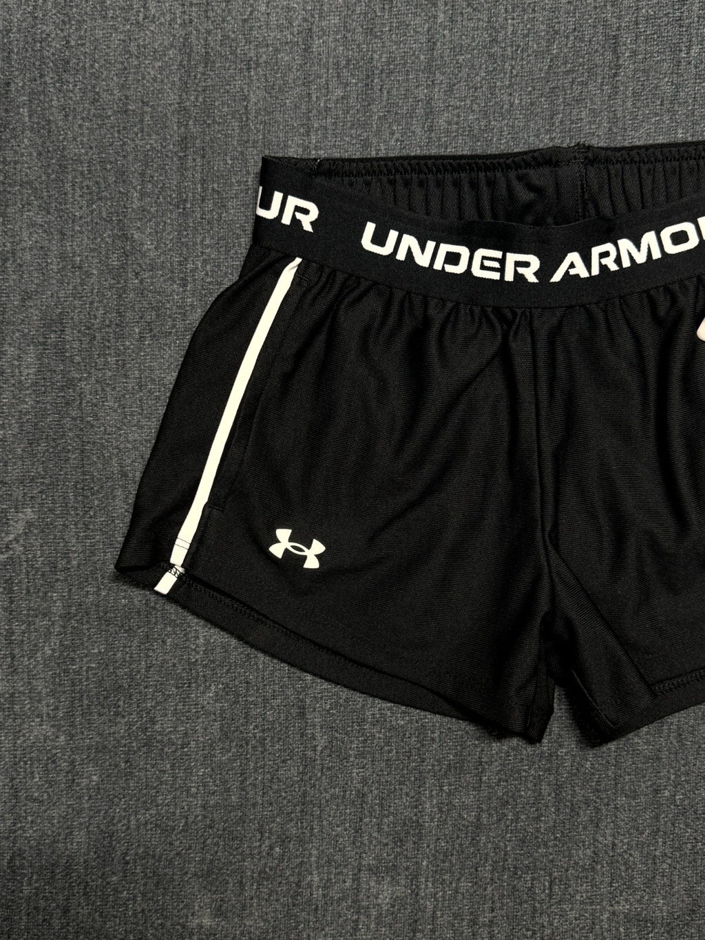 NWT Under Armour Tech Play Up 2-in-1 Shorts Girls' Small Black Elastic Waist