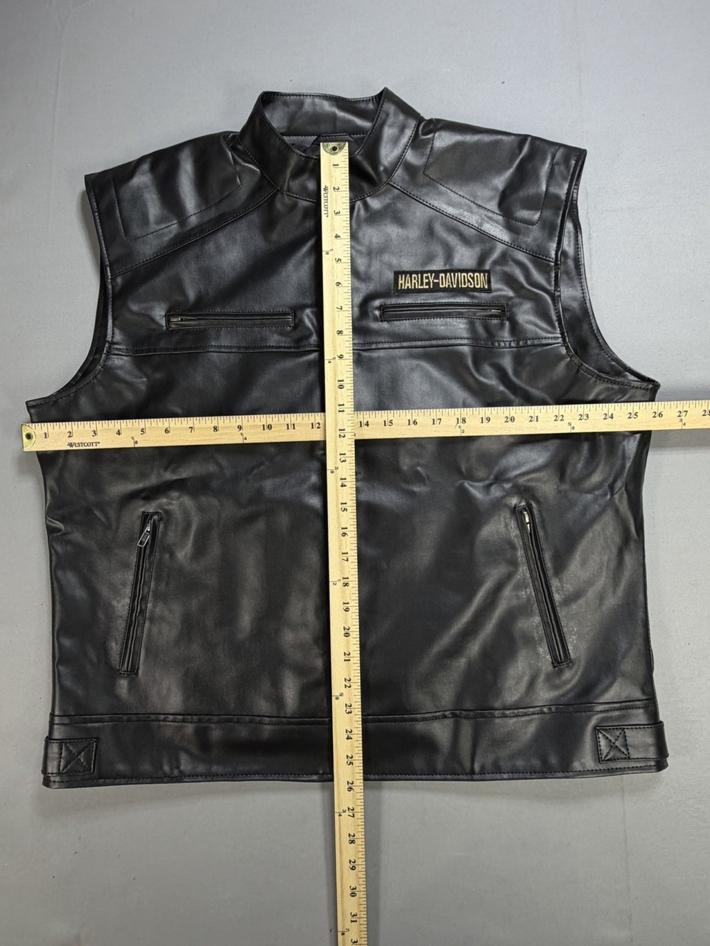 Real Leather Harley Davidson Vest Men’s 2XL Passing Link Motorcycle Biker Jacket