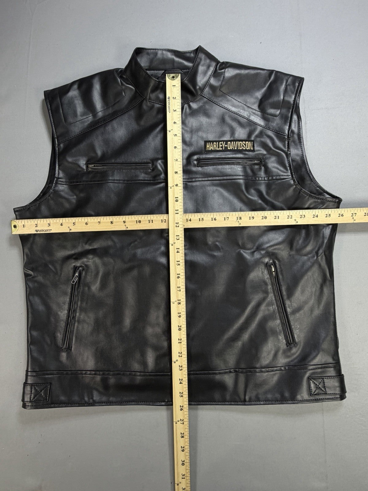 Real Leather Harley Davidson Vest Men’s 2XL Passing Link Motorcycle Biker Jacket
