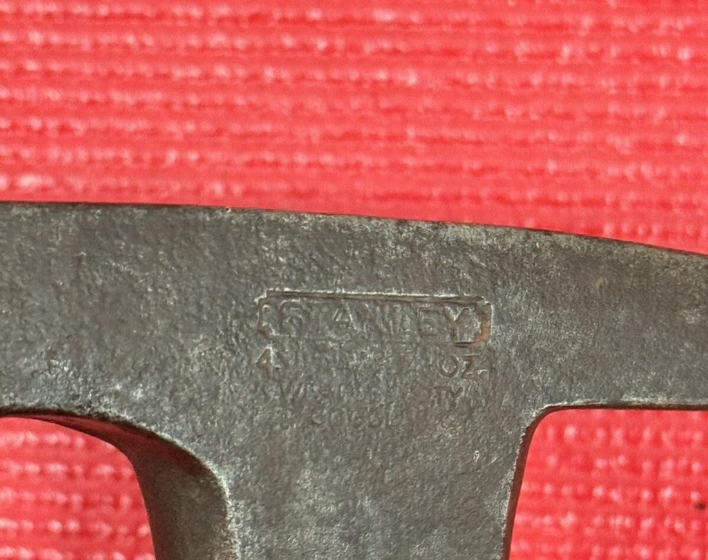 Vintage Stanley 30 OZ, Brick Layers Mason 11" Hammer Made in USA