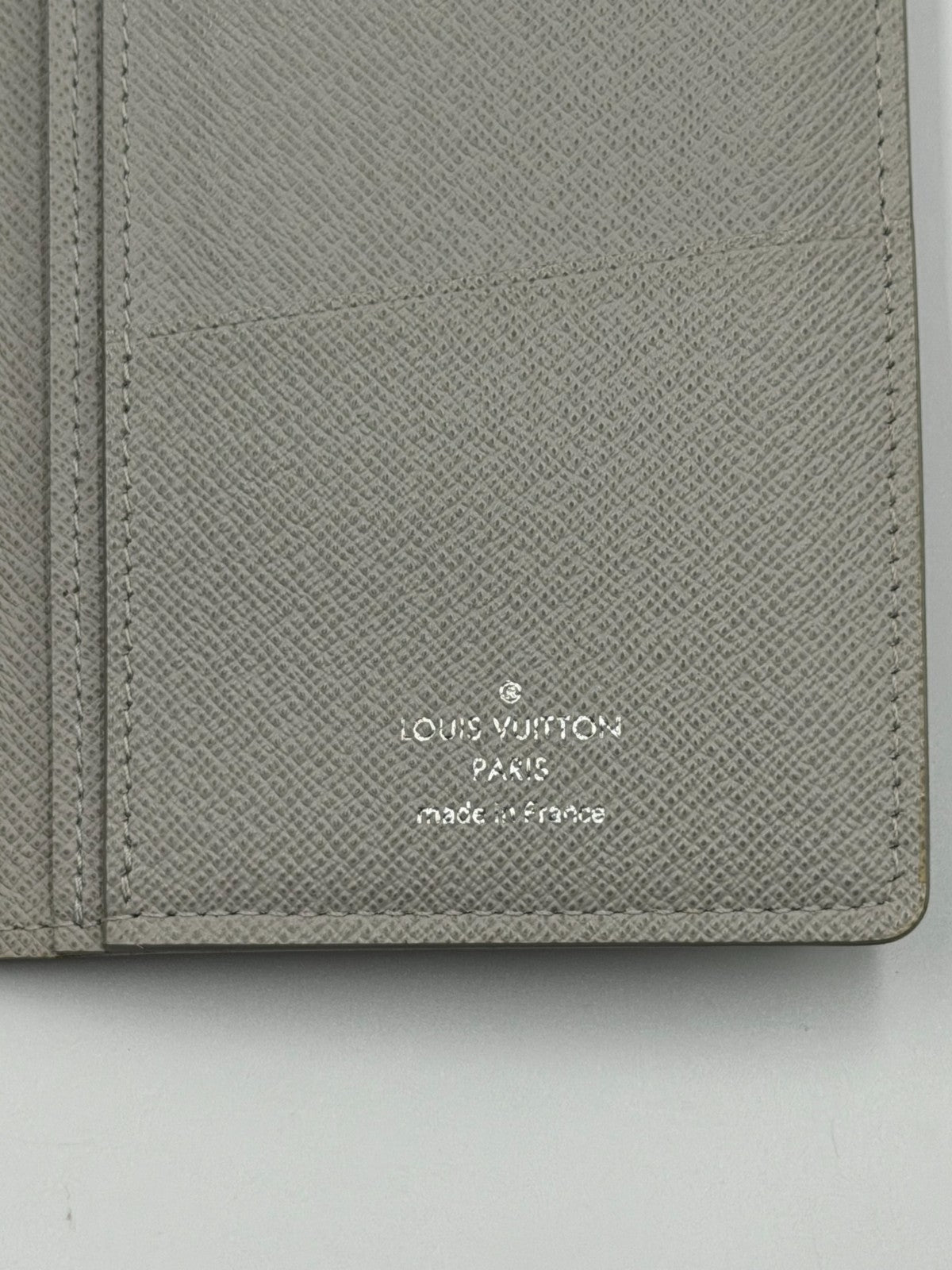Louis Vuitton Brazza Wallet Men's Limited Edition Logo Story Monogram Canvas