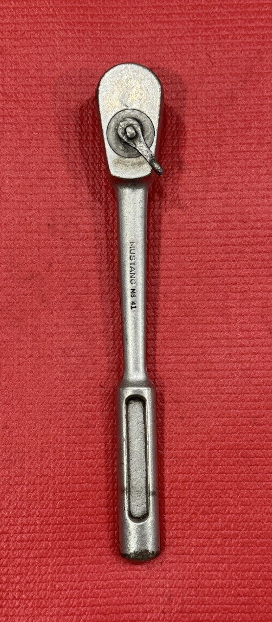Vintage Mustang 1/2" Drive Wrench Ratchet MS 41   Oil Port Made in USA  Rare