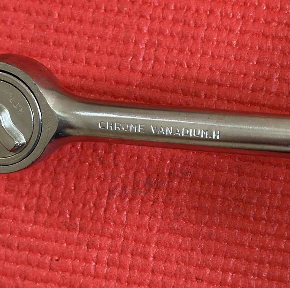 Vintage Chrome Vanadium Tools CEN-TECH No. H.T 7810 3/8”Drive Ratchet Japan
