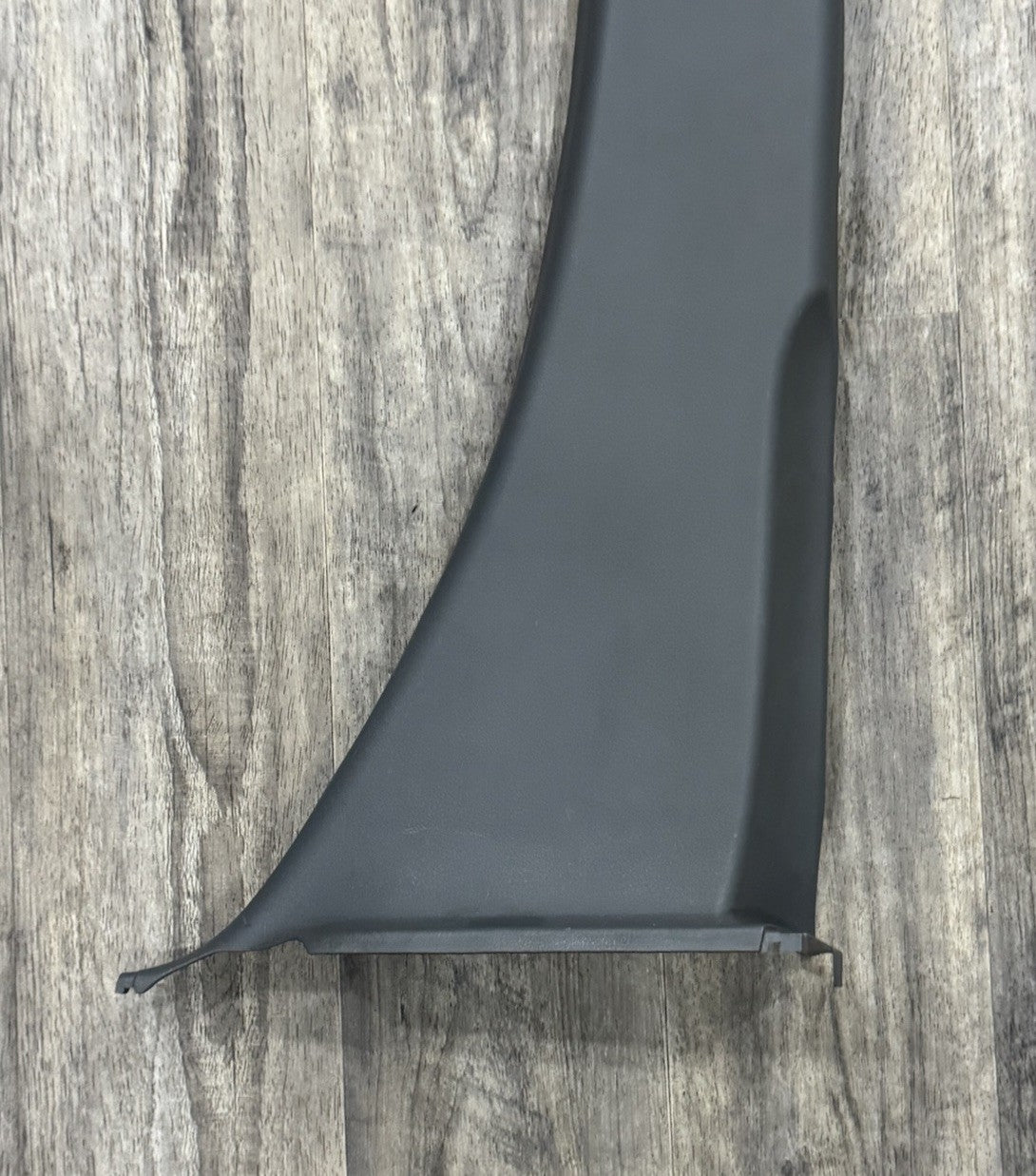 2005-2010 HONDA ODYSSEY RIGHT PASSENGER SIDE LOWER PILLAR TRIM COVER GRAY OEM