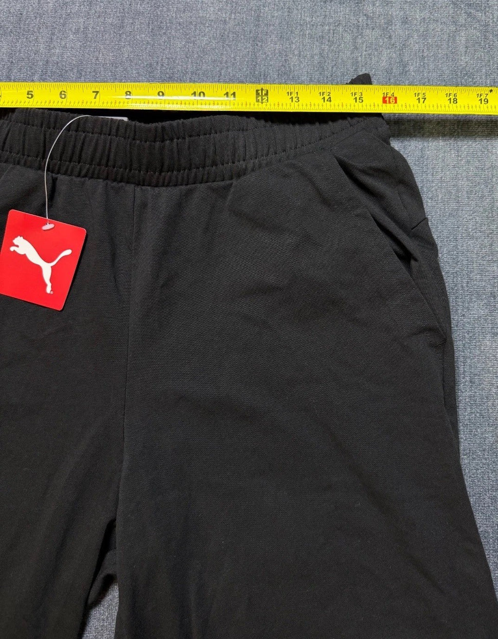 NWT PUMA Essential Jersey Shorts Men’s Large Black Elastic Waist Lightweight