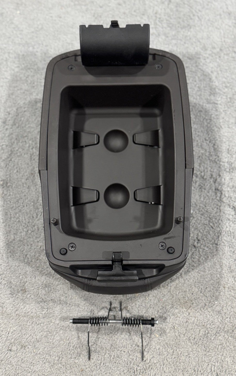 2013-2016 Hyundai Santa Fe Center Console Brown Leather Armrest Lid OEM Genuine