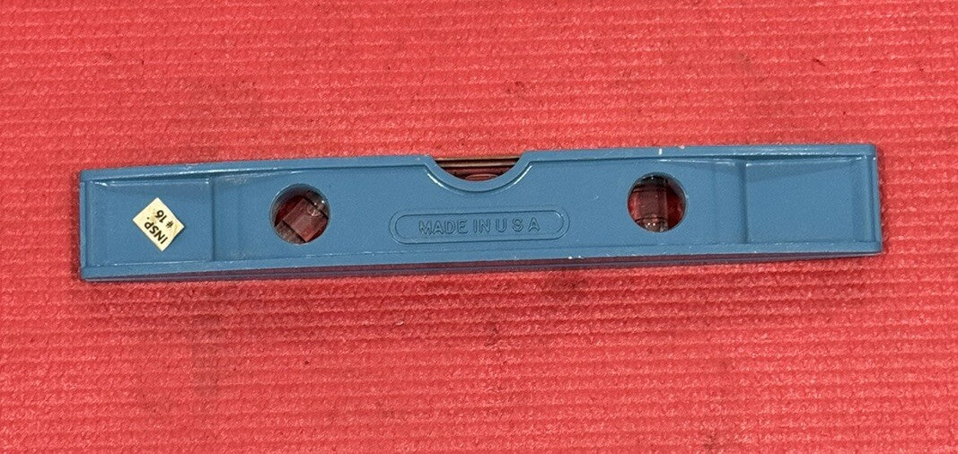 Vintage Master Mechanic NEW 3-Way Torpedo Level Grooved Base Aluminum 9”  W/BAG