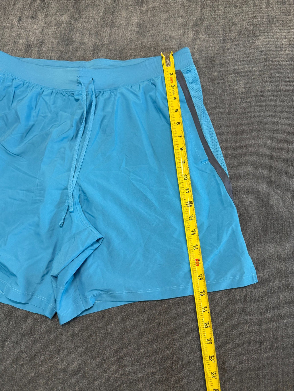 NWT Under Armour Launch Run 7" 2 in 1 Shorts Men's XL Blue Lined Drawstring