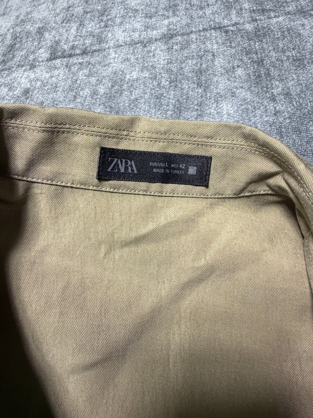 ZARA Relaxed Fit Shirt Men's Large Olive Green Long Sleeve Lapel Collar Button