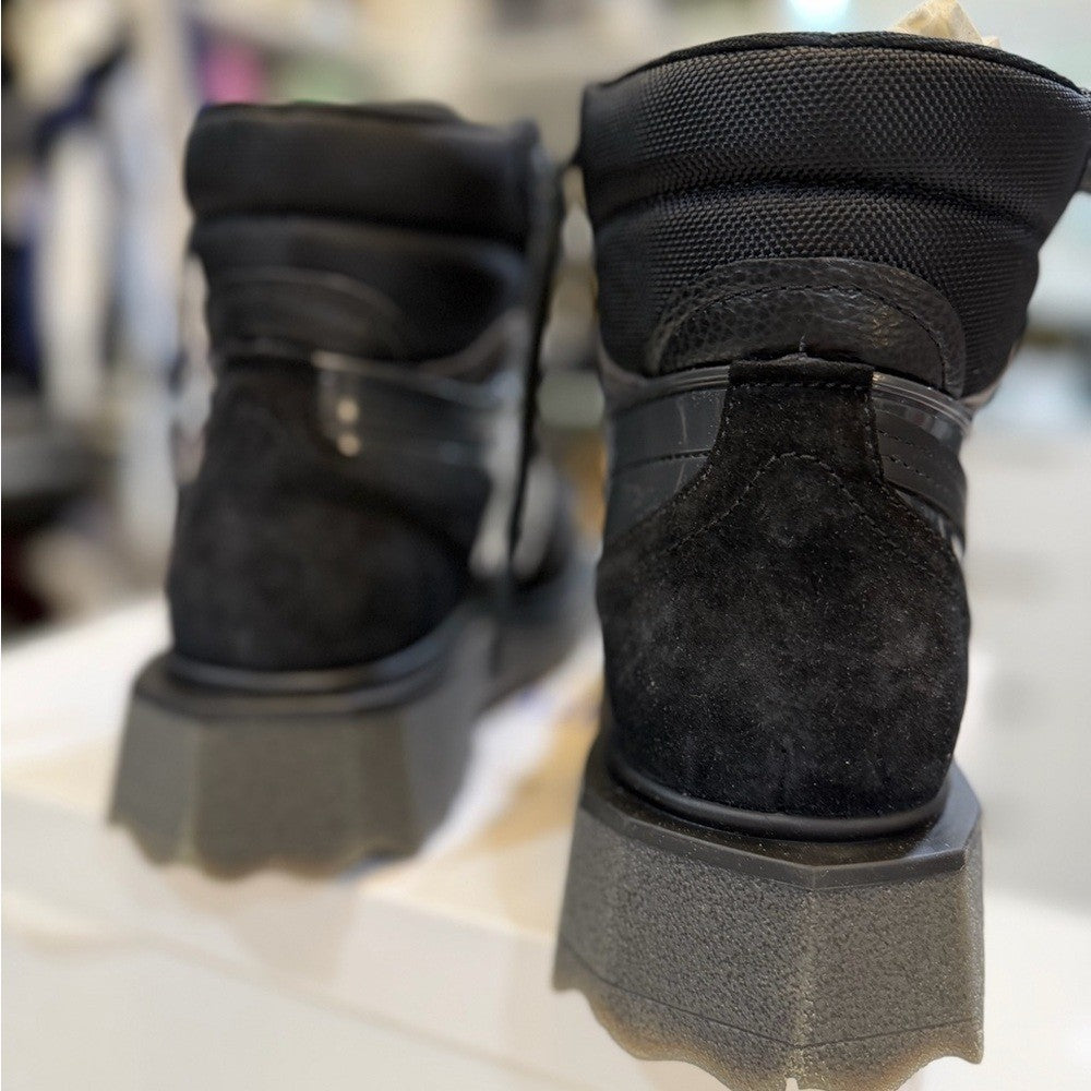 Off-White Black and Gray Hiking Sponge Boots - New