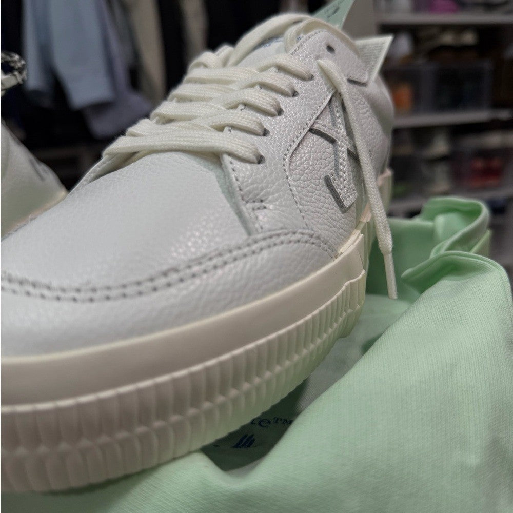 Off-White Vulcanized White Leather - NEW - EU 40 - 7M/8.5W