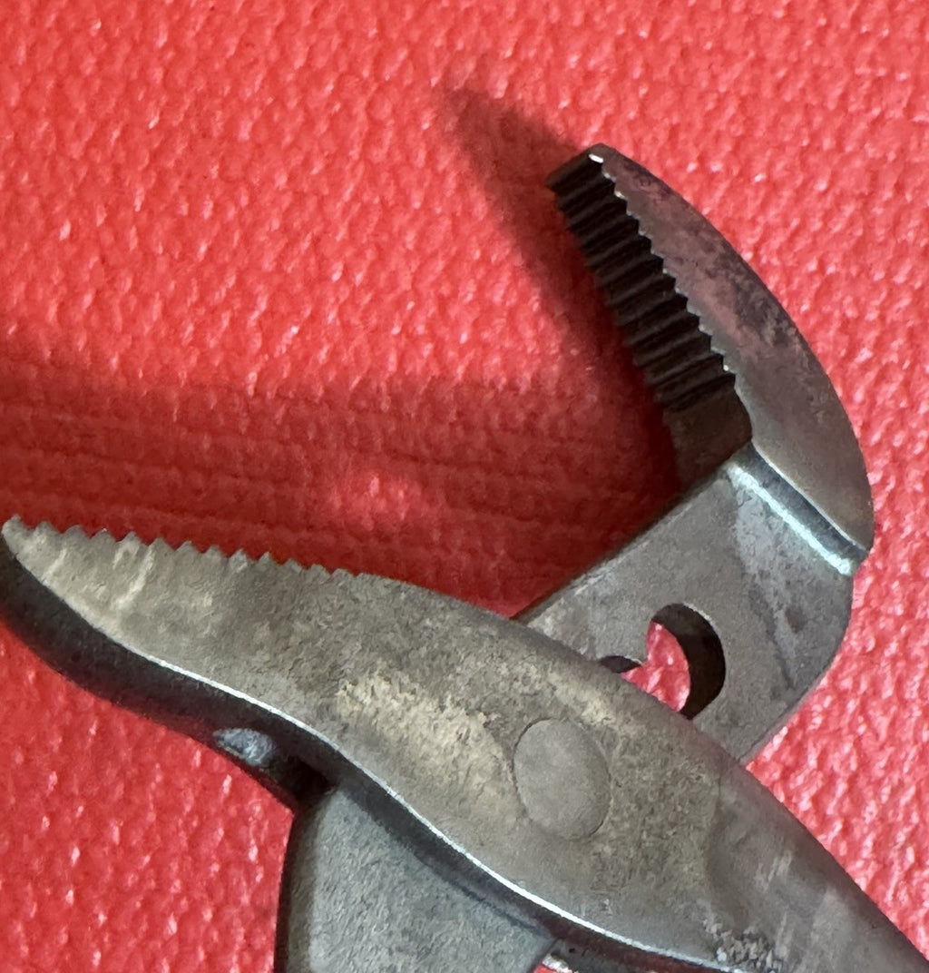 CRESCENT TOOL CRESTOGRIP P-210 Pliers Water Pump Tongue & Groove JAMESTOWN USA