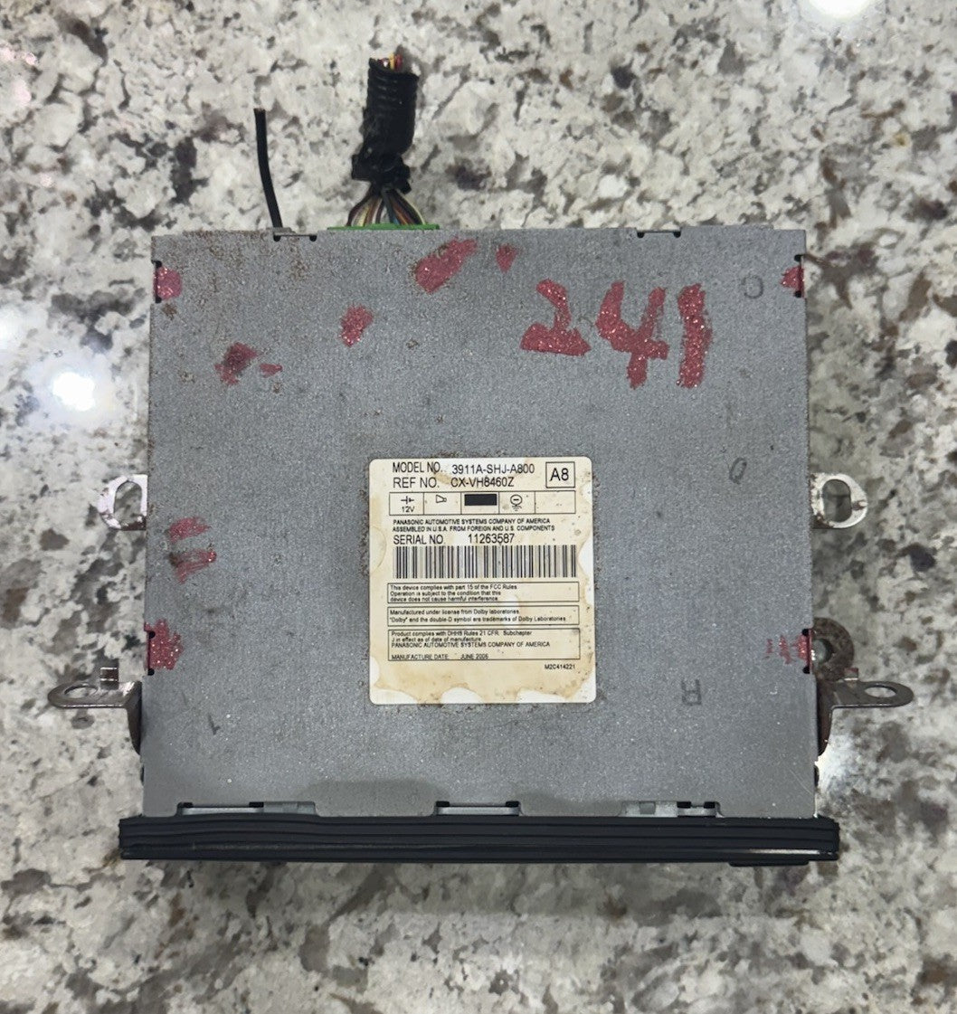2005-2010 Honda Odyssey OEM CD DVD Player Entertainment Video 3911A-SHJ-A800