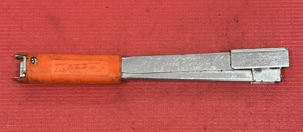 Arrow Fastener Hammer Model HT-30 Made In USA For Staples T-30 T32 Heavy Duty