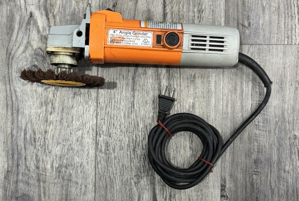 CHICAGO ELECTRIC POWER TOOLS No.91222  4”ANGLE GRINDER W/DeWalt Cable Twist Wire