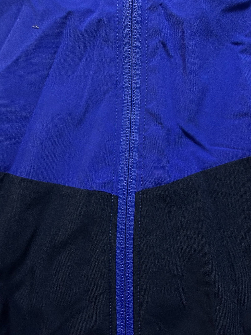 NWT Reebok Full Zip Colorblock Adjustable Hood Training Woven Jacket Men XL Blue