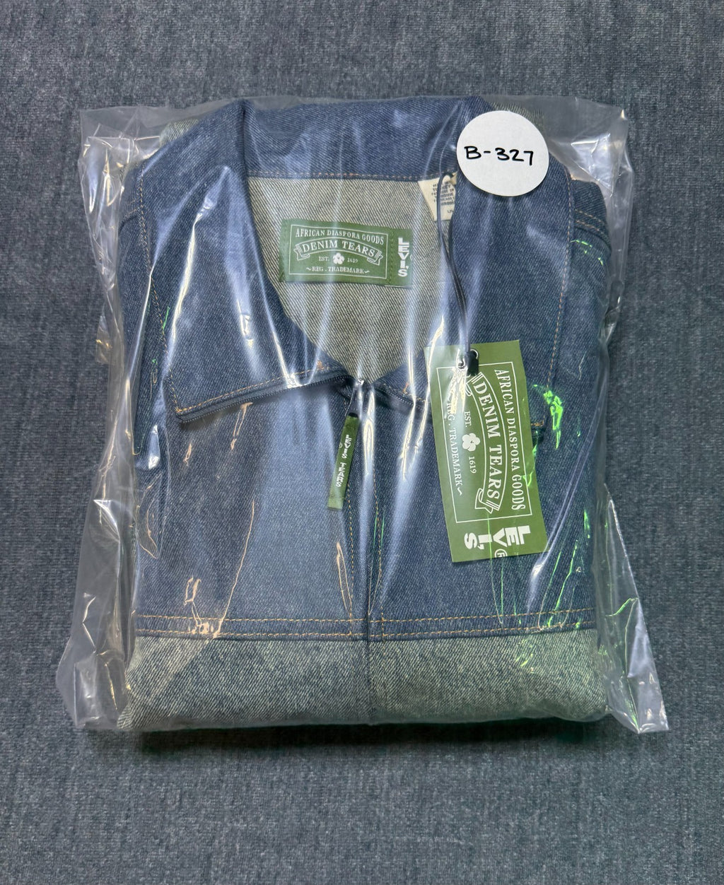 NWT Levi's X Tears Denim Track Jacket Men Large Blue Full-Zip Collared Pockets