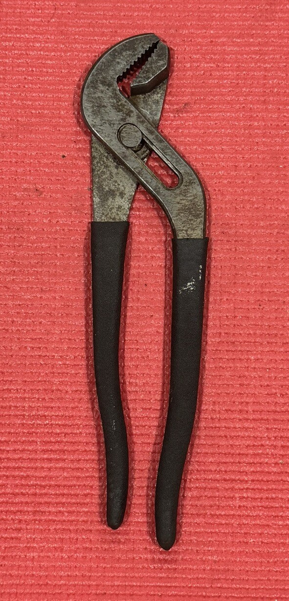 Craftsman 45381 Tongue & Grove 9 1/2" Arc Joint Pliers Black Handle Made In USA