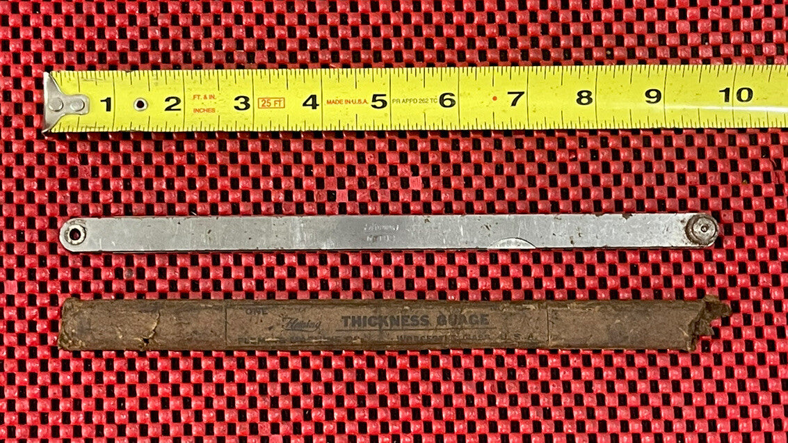 VINTAGE FLEMING TOOLS 1342 THICKNESS GUAGE SET WITH OG PAPER CASE MADE IN USA M8