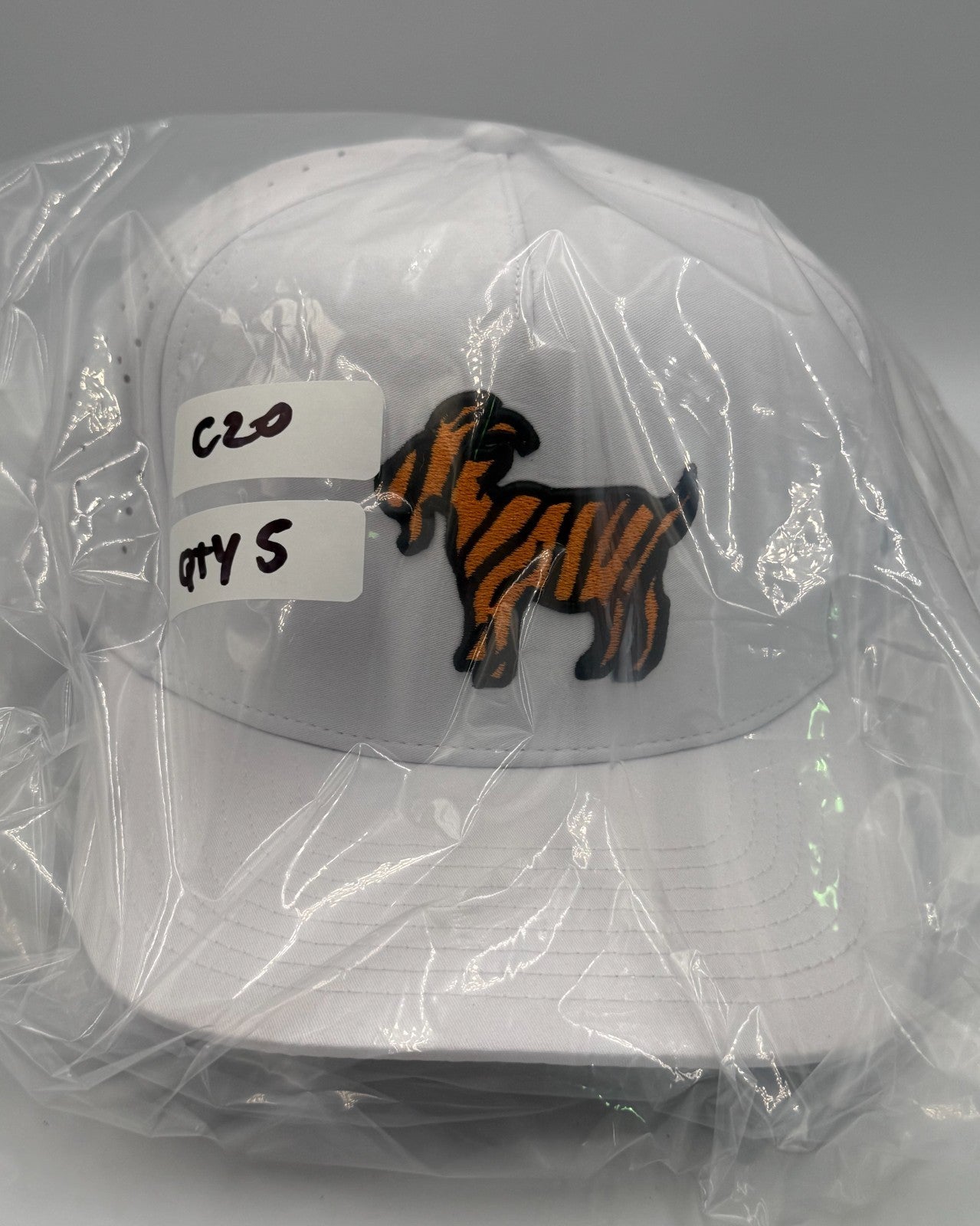 NWT Waggle Tiger Goat Golf Hat White Adjustable Performance Stripe Snapback Cap