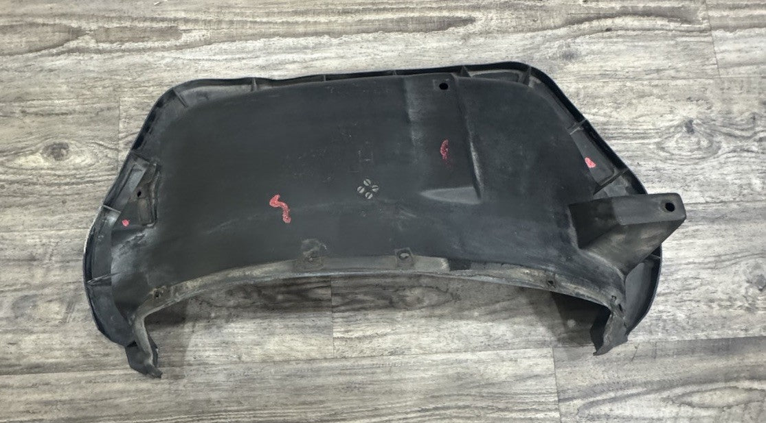 1988-96 CHEVROLET CORVETTE C4 FRONT LEFT UPPER WHEELHOUSE SPLASH SHIELD OEM