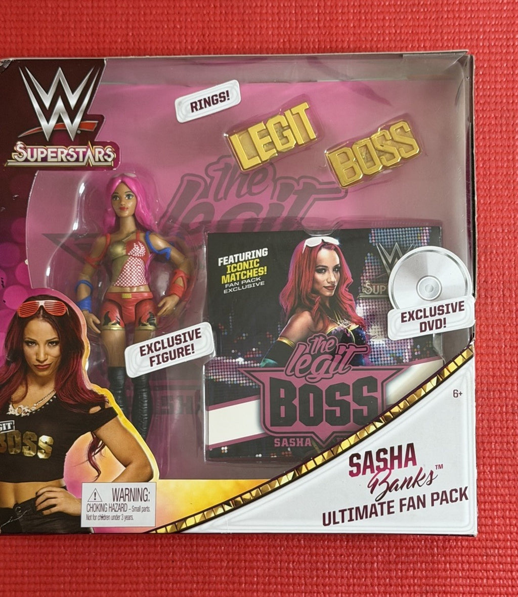 WWE Superstars Sasha Banks Ultimate Fan Pack Exclusive Figures NEW IN BOX