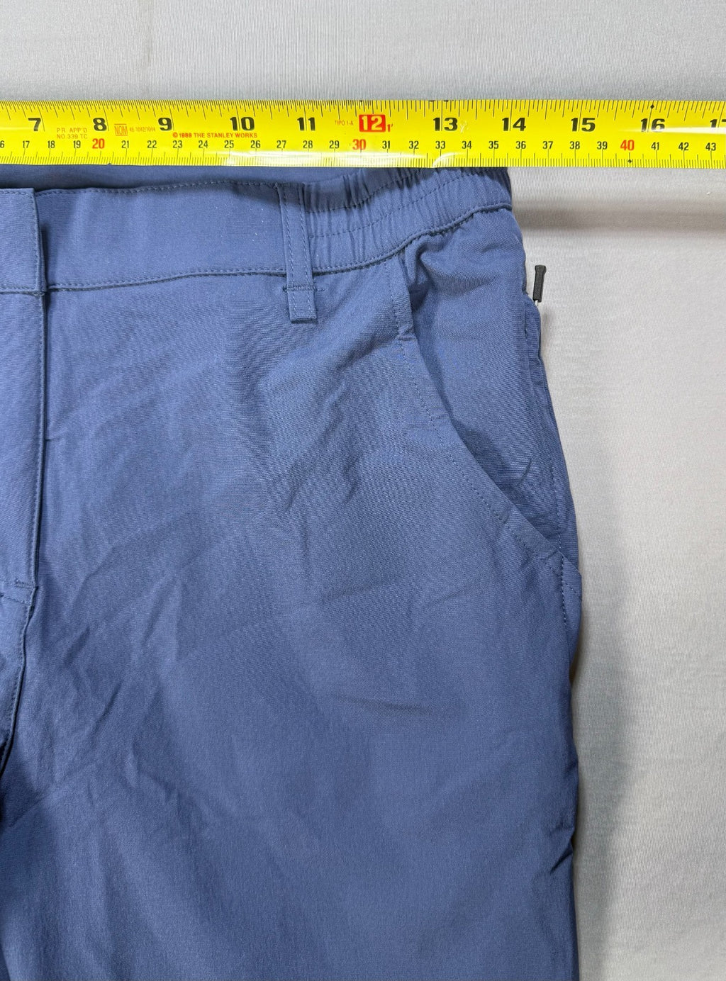 NWT Hiverlay Straight Leg Golf Pants Women Small Blue Lightweight Stretch Casual