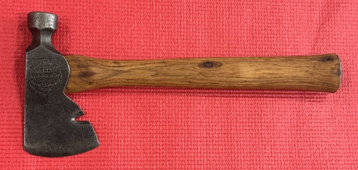 Vintage KELLY Axe & Tool Co. VANADIUM Embossed Carpenter Hatchet USA Super Clean